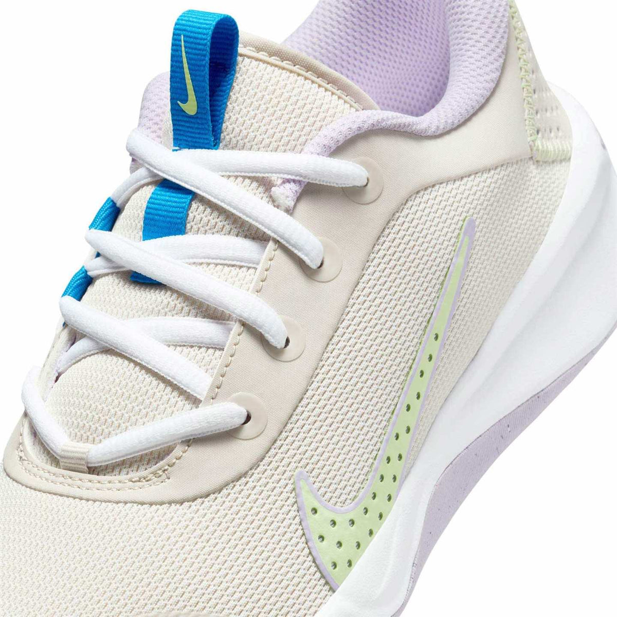 Nike Omni Multi-Court Girls White/Purp