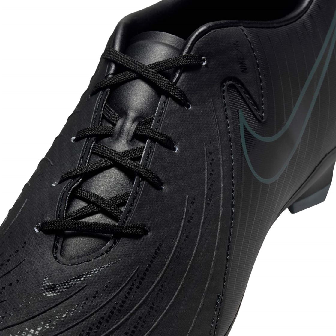 Nike Phantom GX 2 Academy Firm Ground Football Boots
