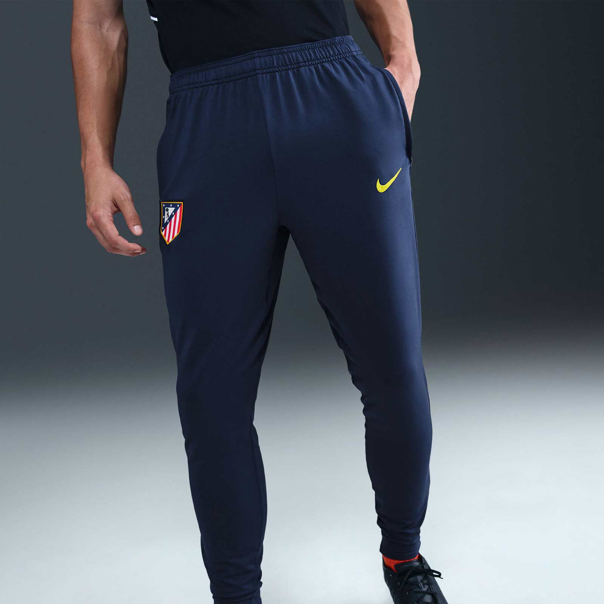 Nike Atlético Madrid 2025 Strike Mens Dri-FIT Soccer Knit Pants