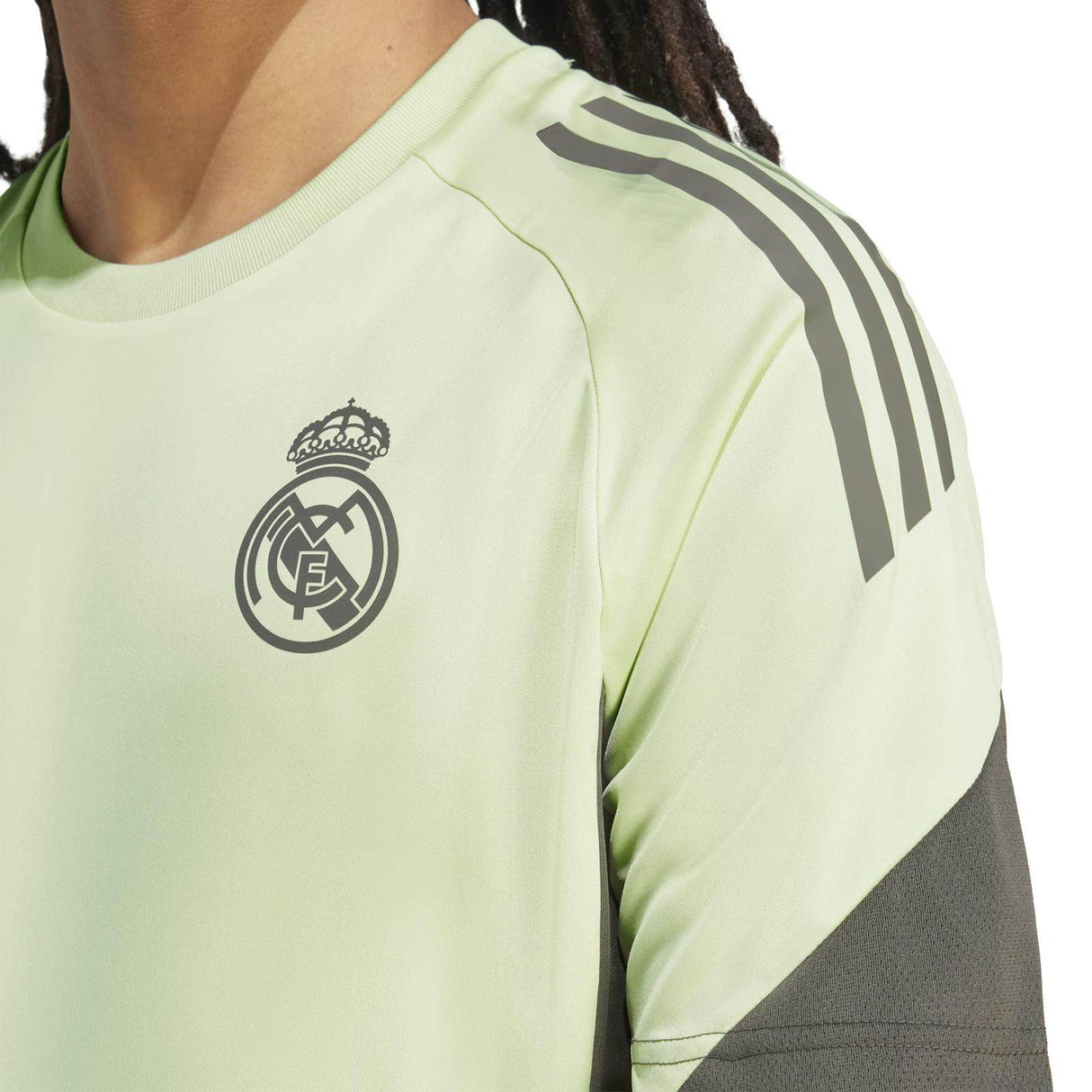 adidas Real Madrid Football 2025/26 Adults Training Jersey Model Close-Up Chest and Shoulder View