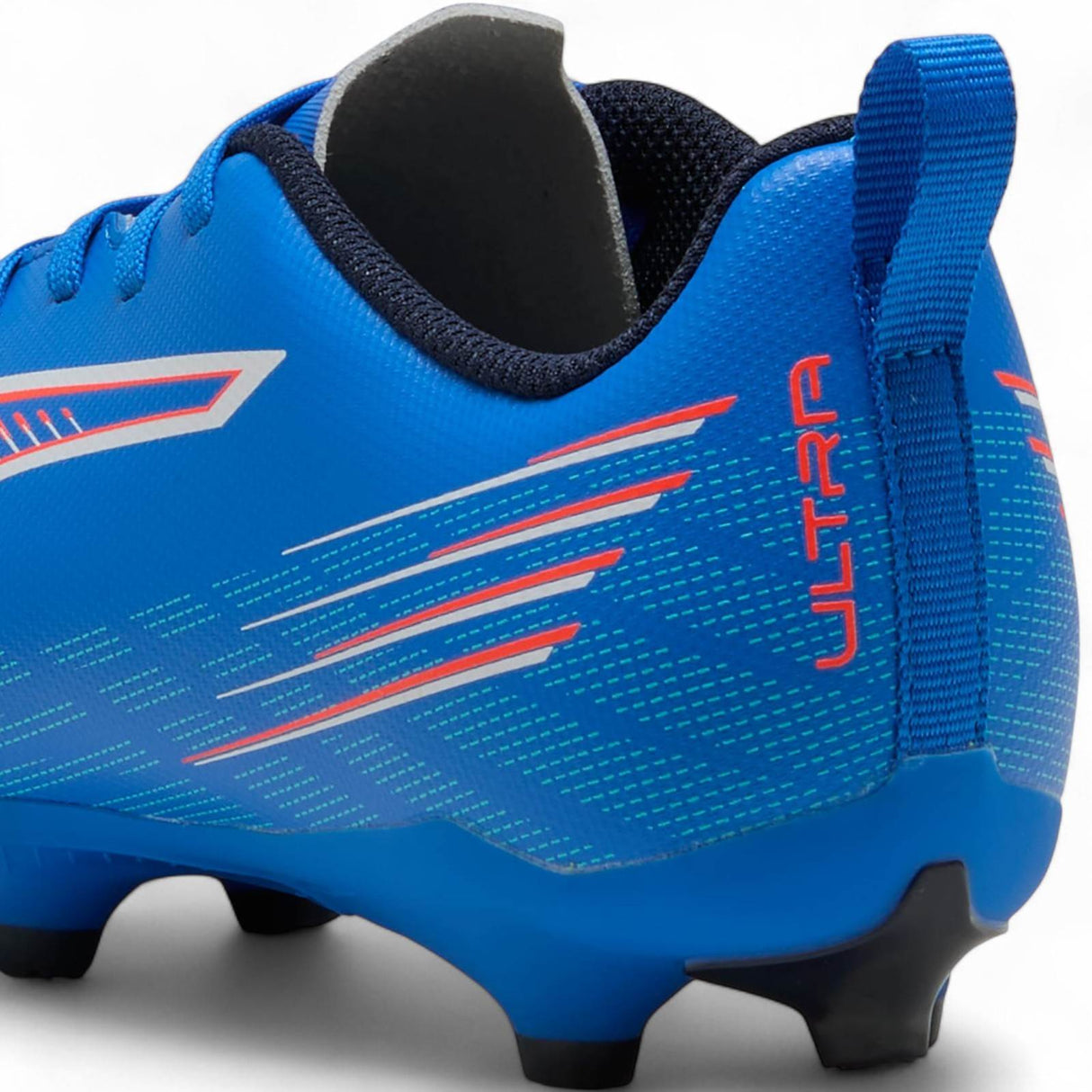Puma Ultra 6 Play Kids Firm-Ground Football Boots