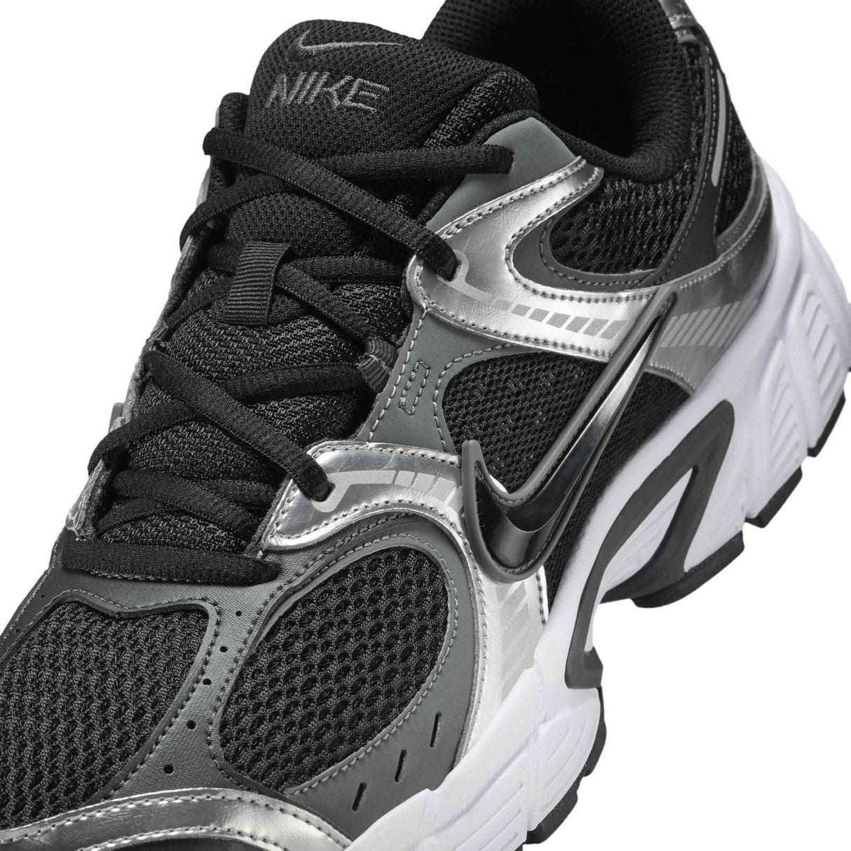 Nike V5 RNR 3 Mens Shoes