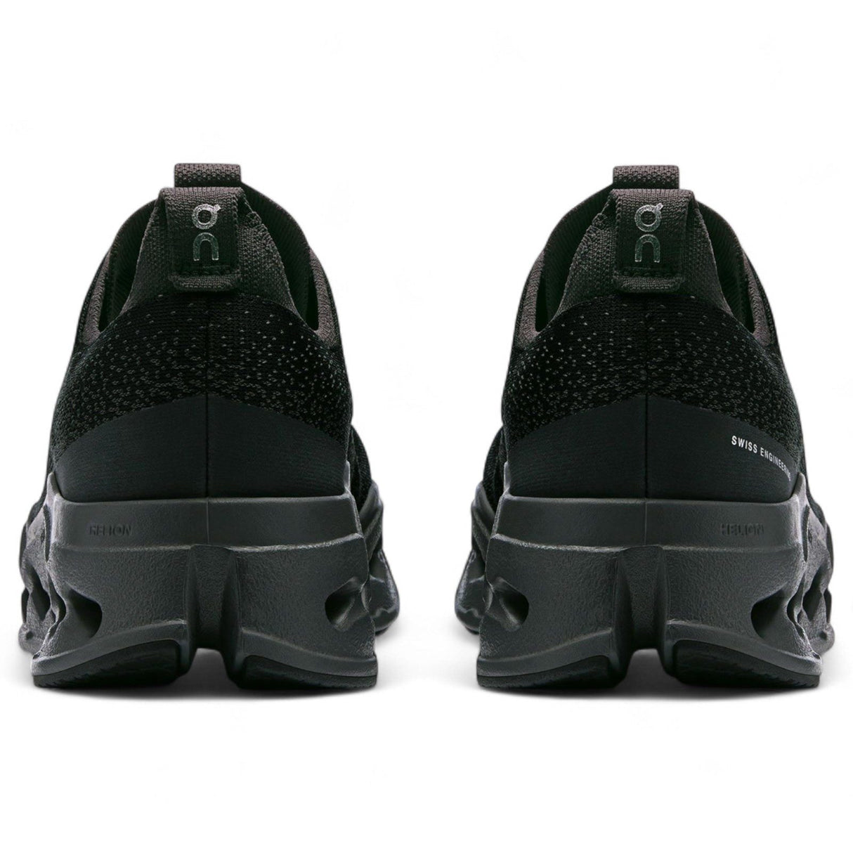 ON Womens Cloudsurfer Max Black