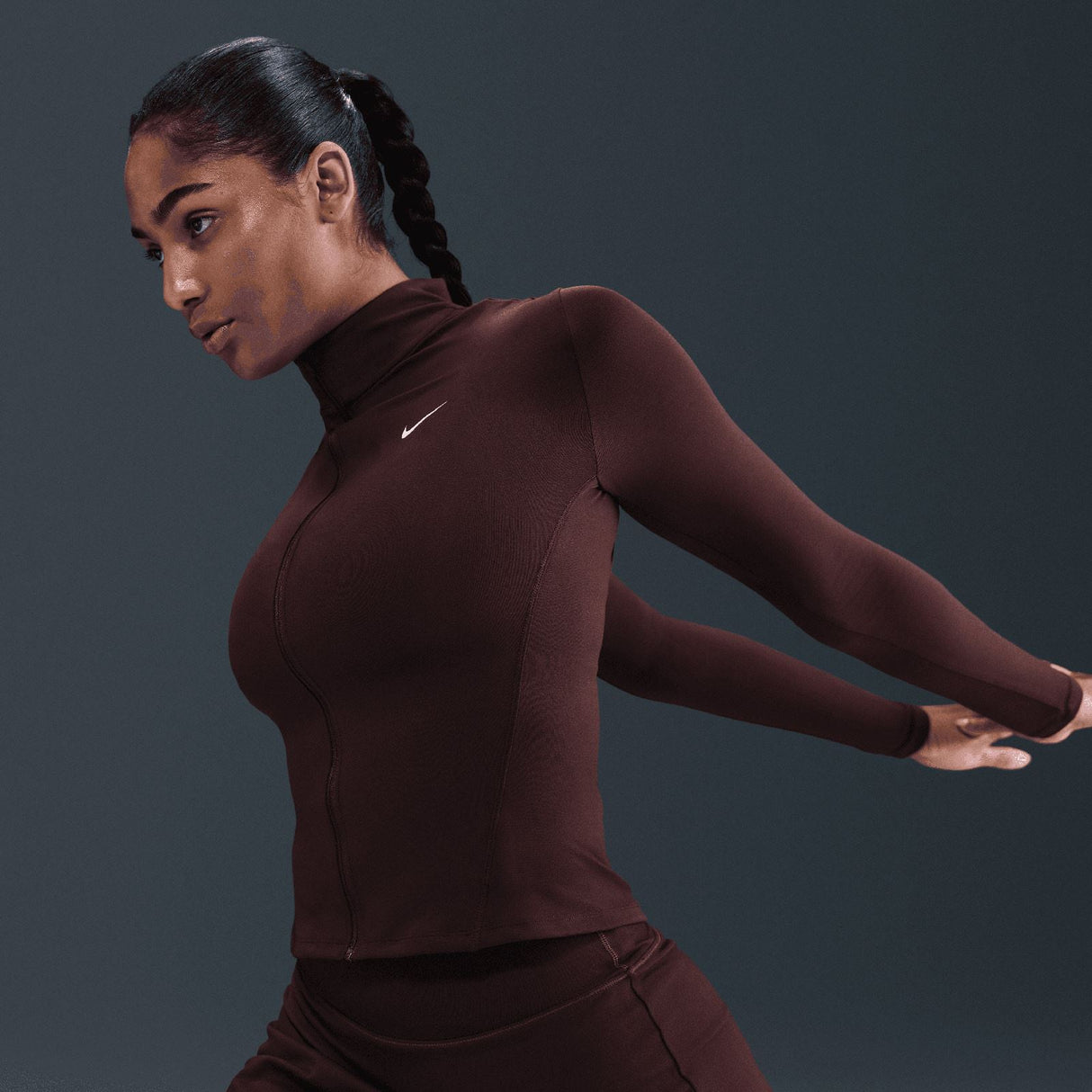 Nike Wmns ONE DF FZ FIT JKT Maroon