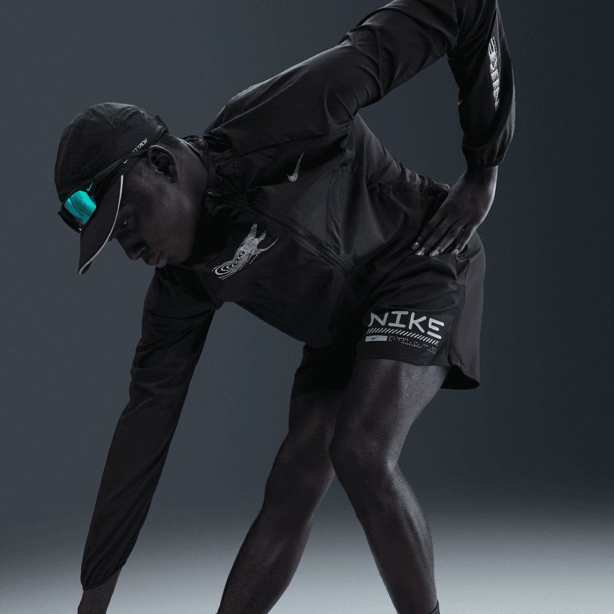 Nike Mens WNTRZ CHLNGR 5IN 2IN1 SHO Blk