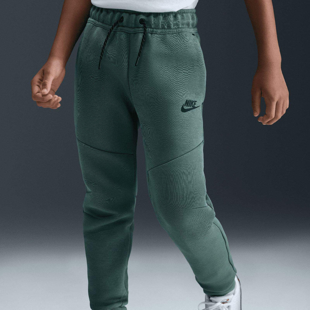 Nike Boys NSW TCH FLC JOGGER PD Green