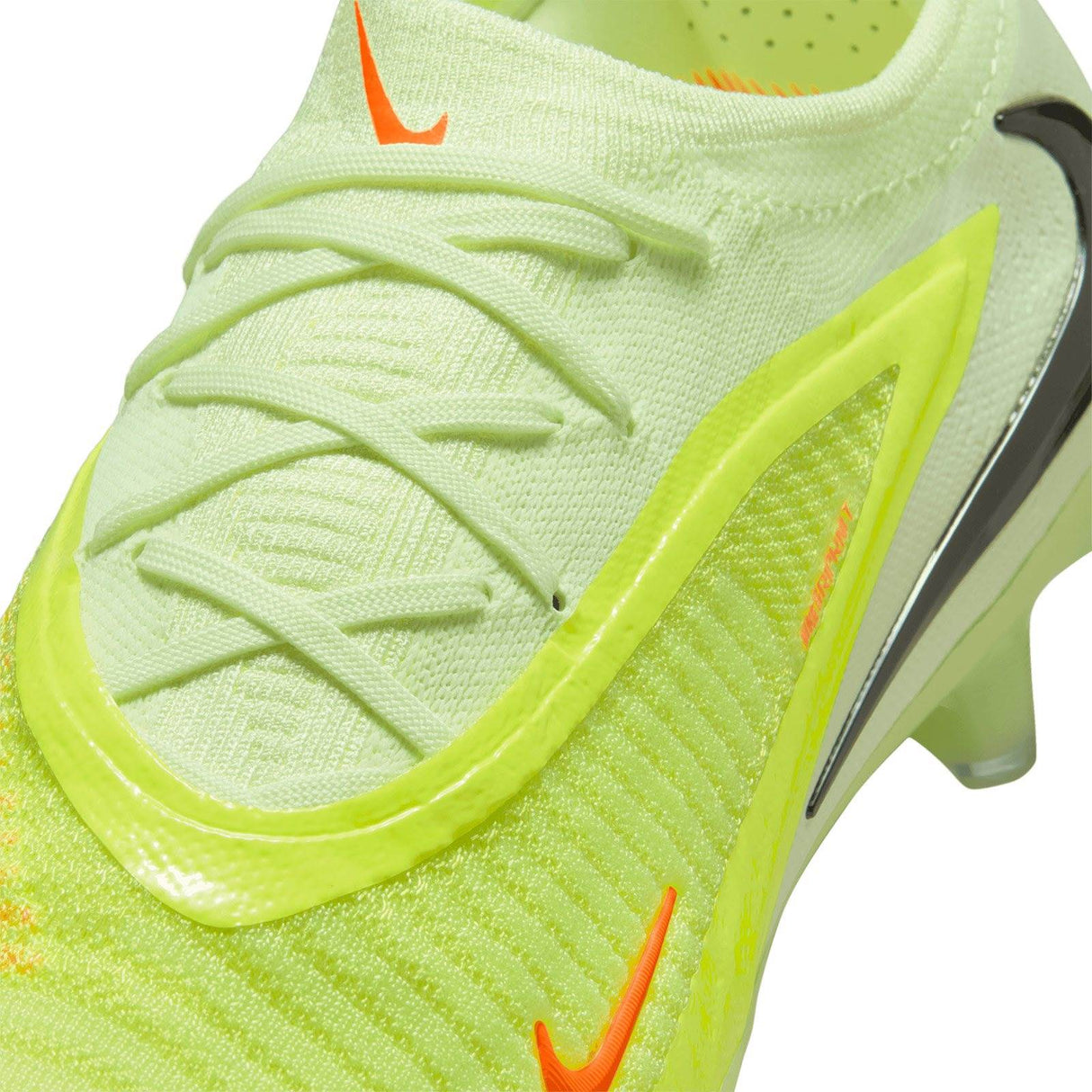 Nike Phantom 6 Low Elite Firm-Ground Football Boots