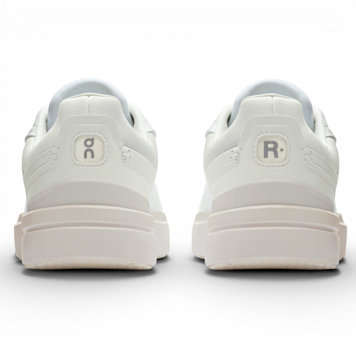 ON THE ROGER ADVANTAGE WOMENS WHITE