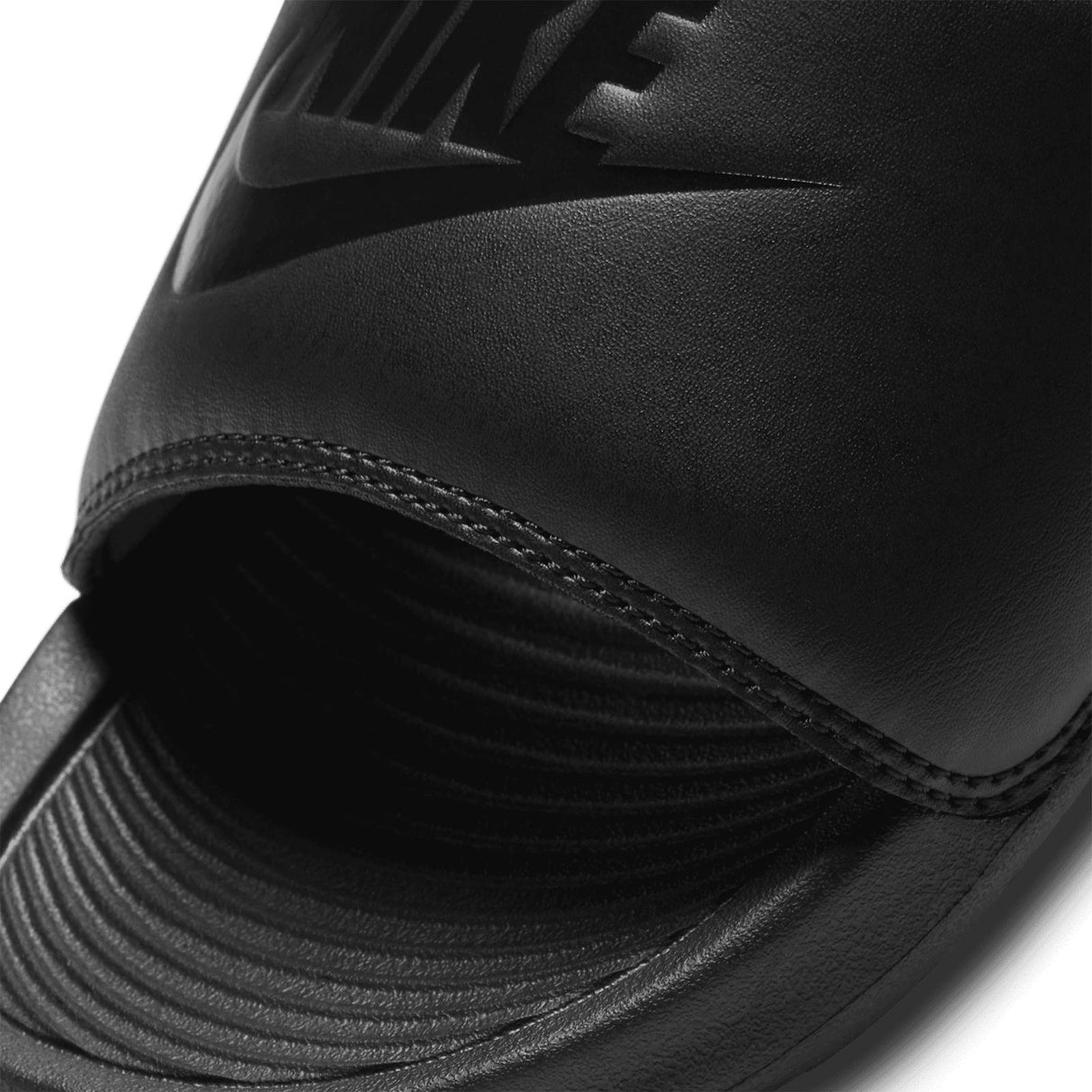 Nike Victori One Womens Black