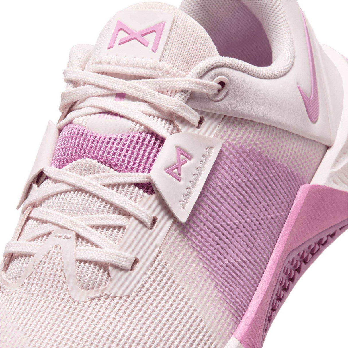 NIKE Metcon 10 Womens Pink