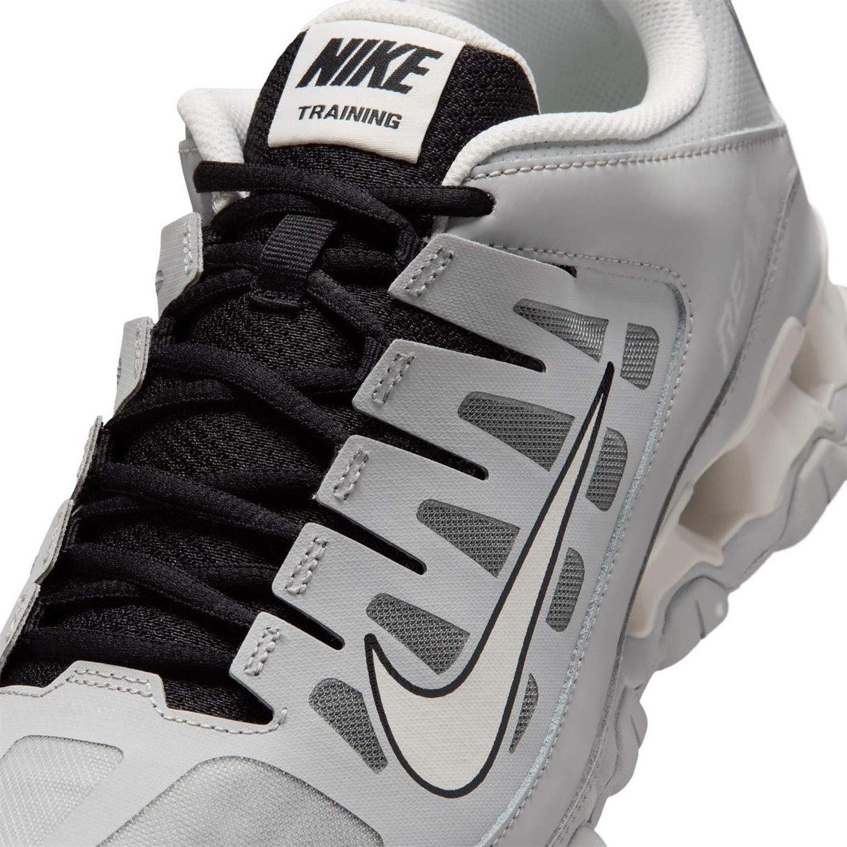 Nike Reax 8 TR Mens Grey