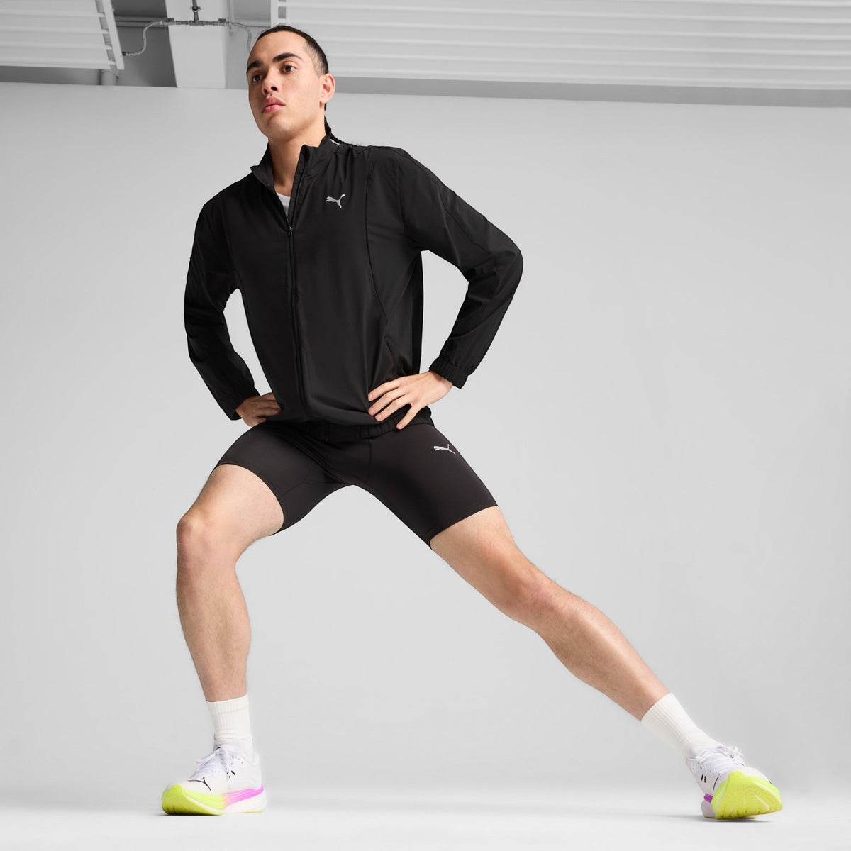 Puma Mens Run Velocity Woven Jacket Blk