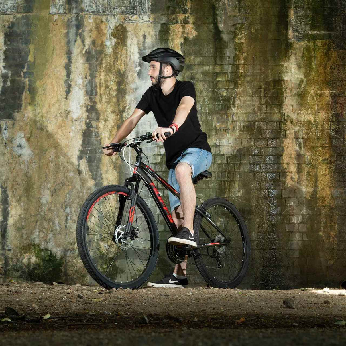 Huffy Extent Adult 27.5" Mountain Bike - 18 Speed