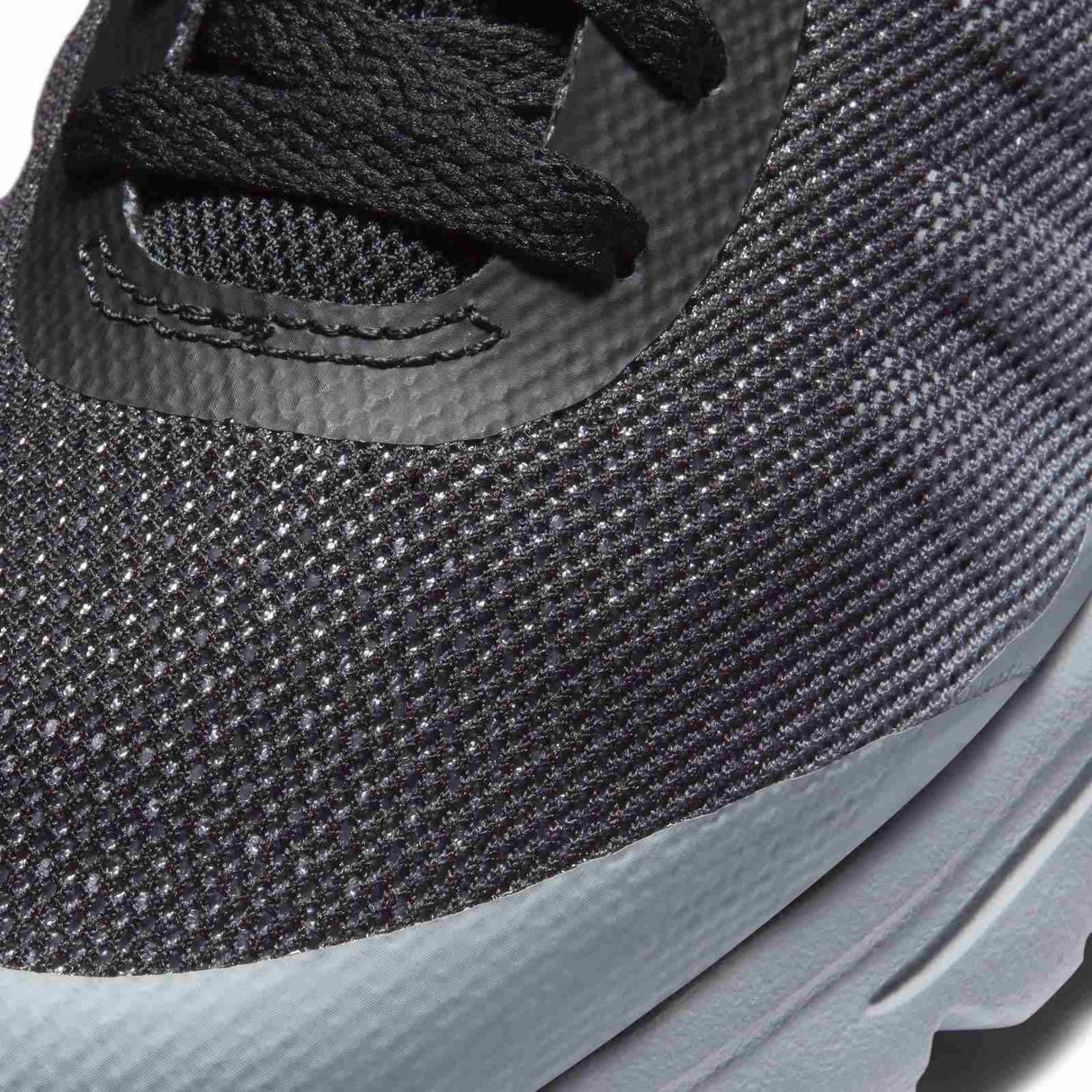 Nike Boys Air Max Invigor Black