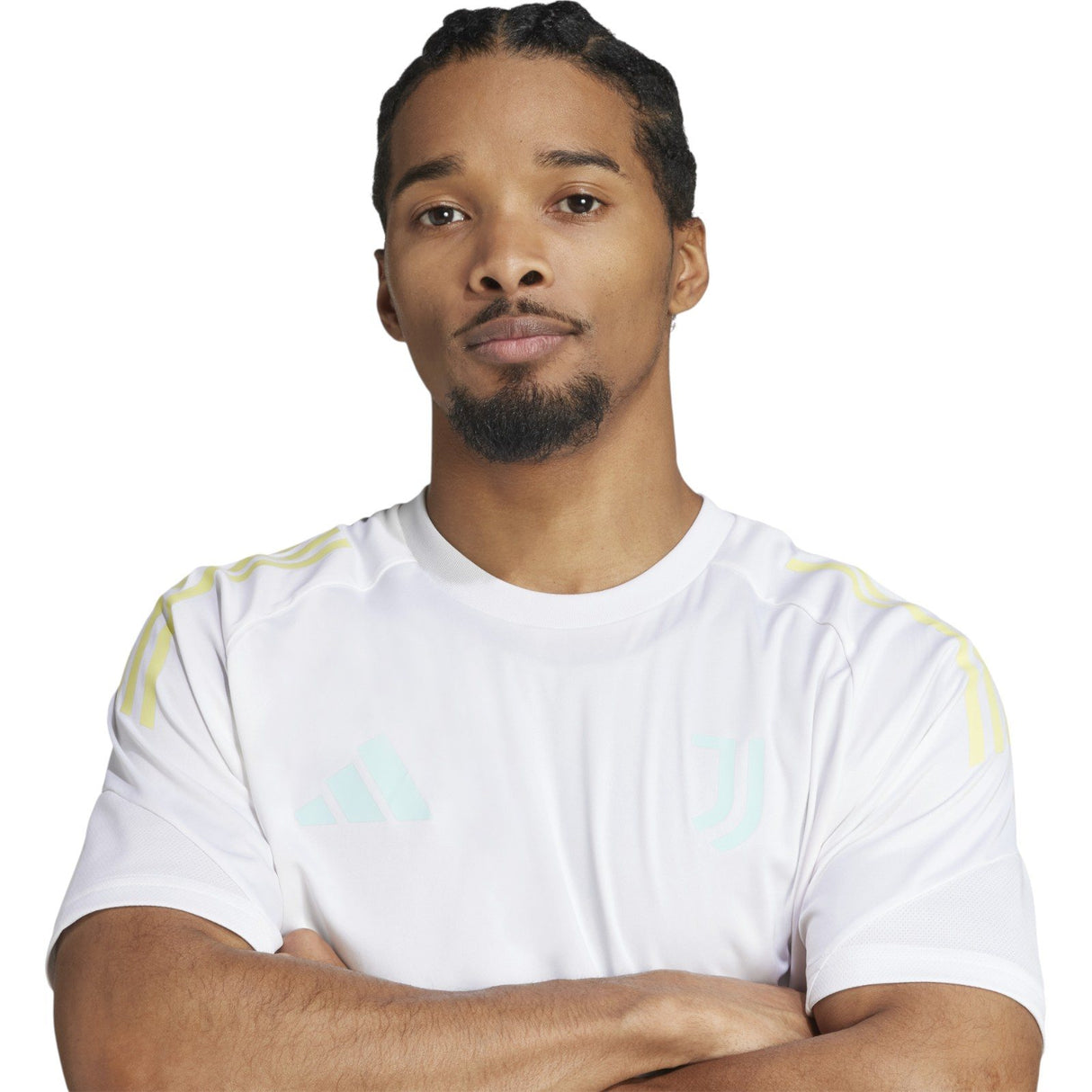 adidas Juventus Football Adults 2025/26 Training Jersey Model Close-Up Chest View