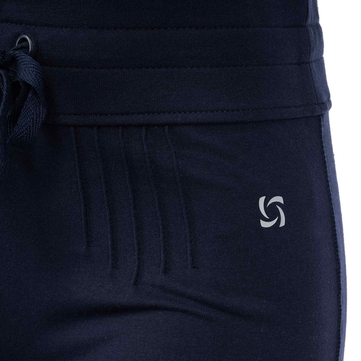 BodyLogic Classic Full-Length Womens Jogger Pant Close-Up Logo