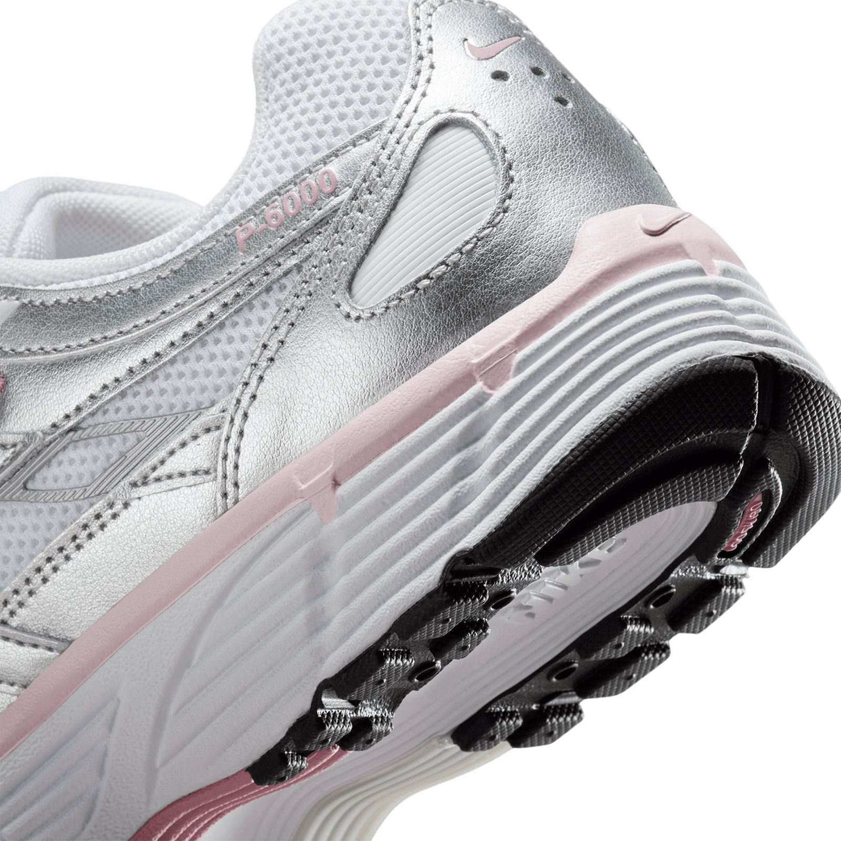 Nike Womens P6000 White/Silver