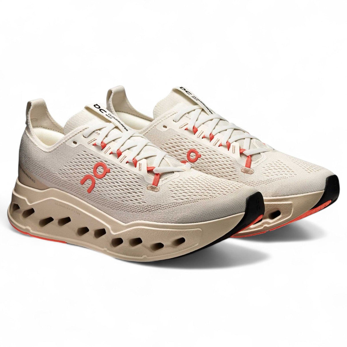 ON Womens Cloudsurfer Max Off-White