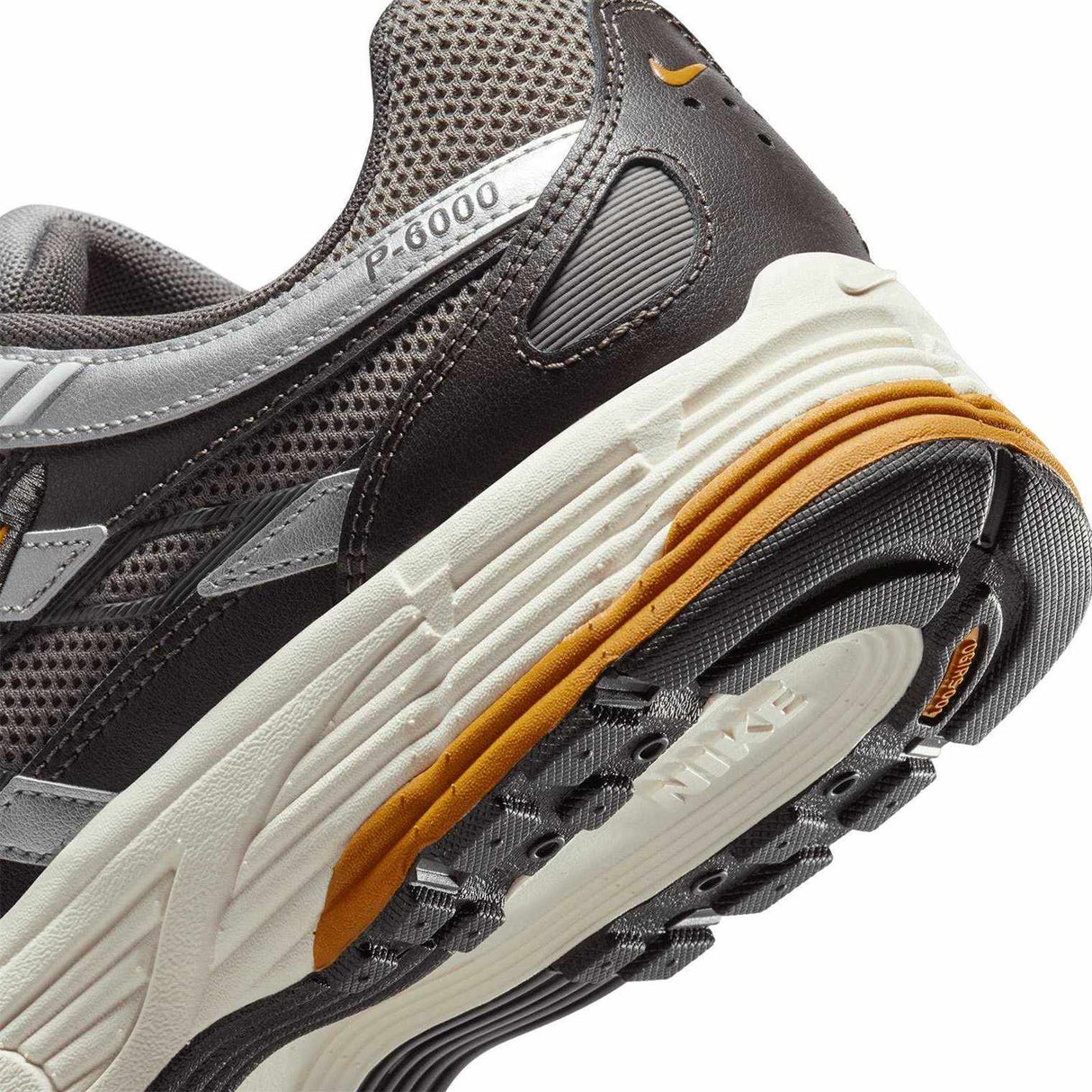 Nike Mens P-6000 Black