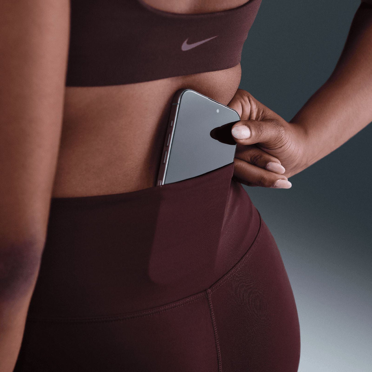 Nike Wmns DF ONE HR TIGHT USEAM Maroon