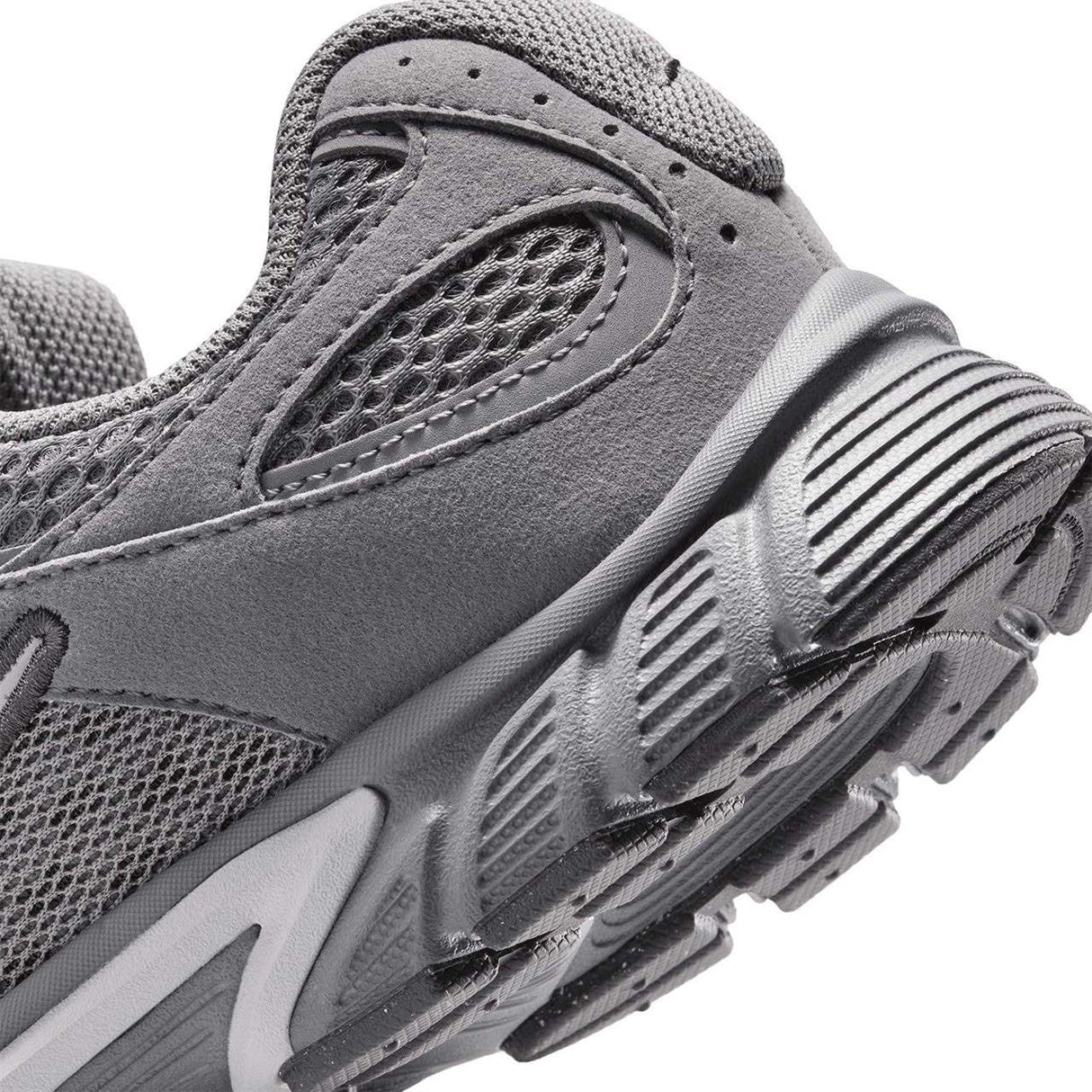 NIKE V5 RUNNER SUEDE KIDS GREY