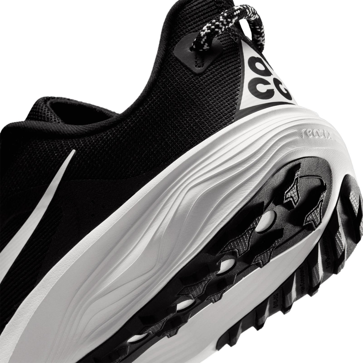 NIKE ACG Pegasus Mens Black