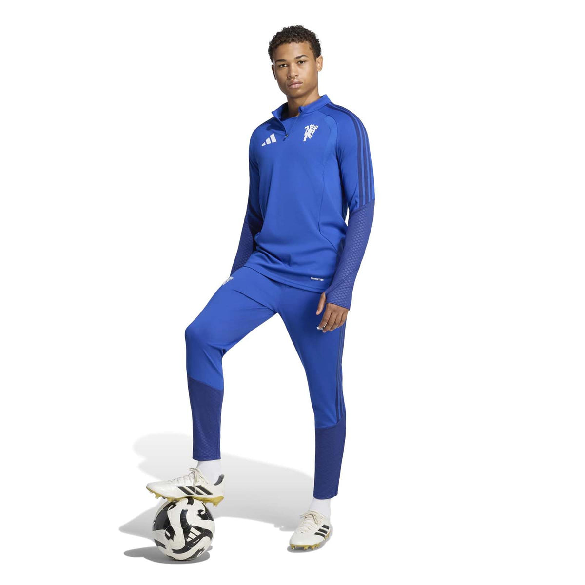 adidas MUFC 26 EU Training QZ Top Blue
