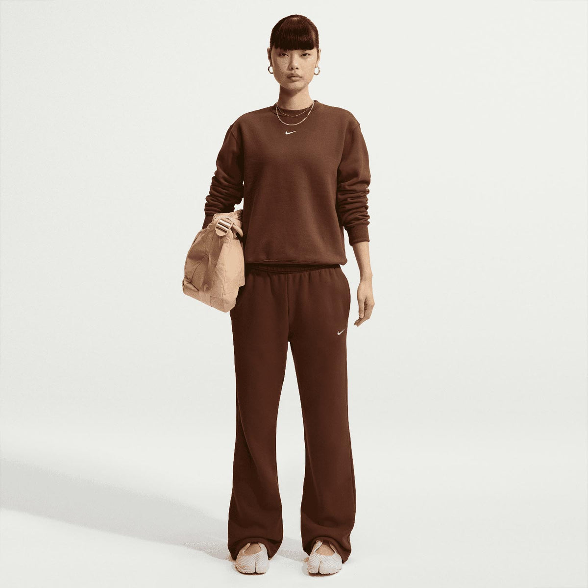 Nike W STDO FLC MW STD Crew Brown