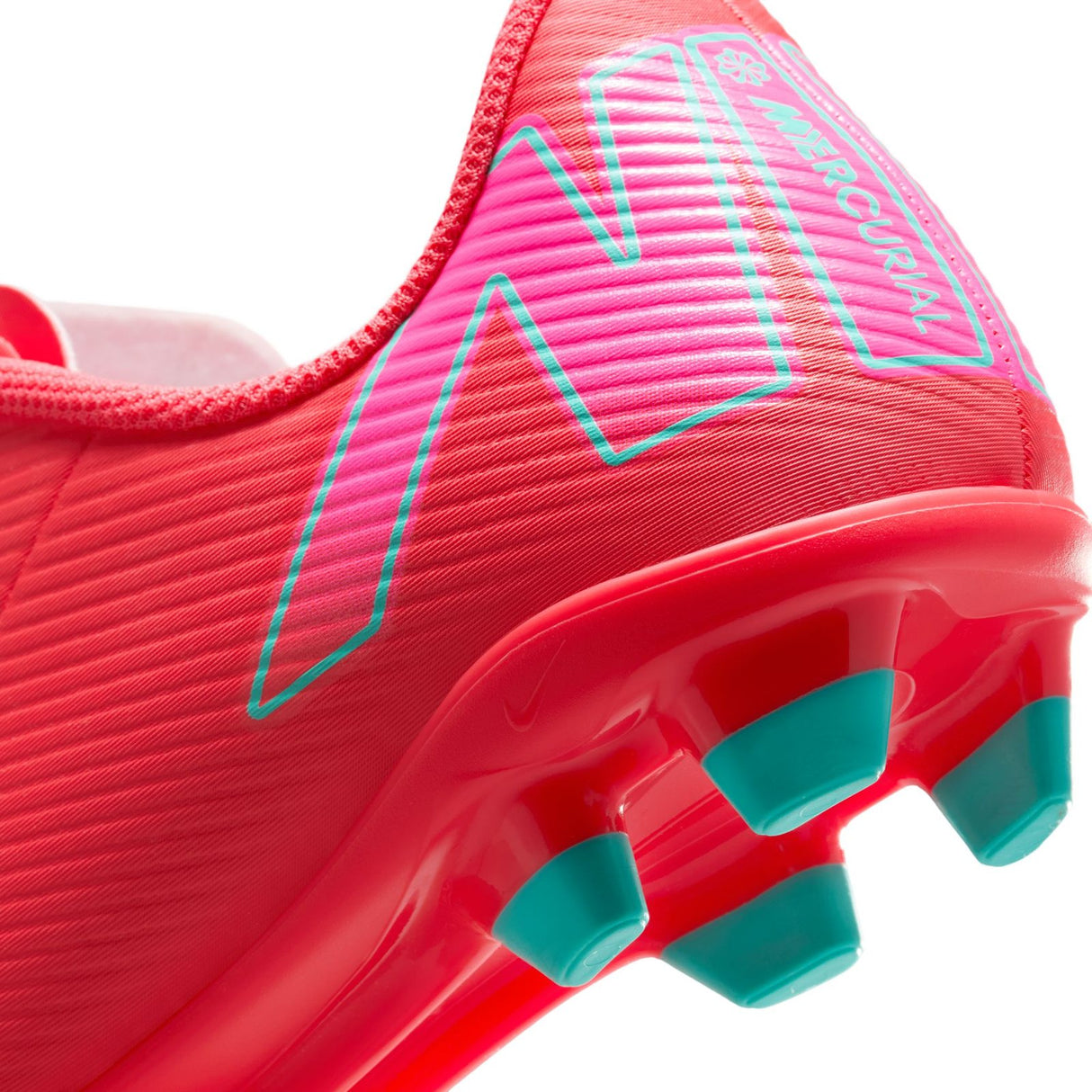 Nike Jr. Mercurial Vapor 16 Club Kids MG Low-Top Football Boots