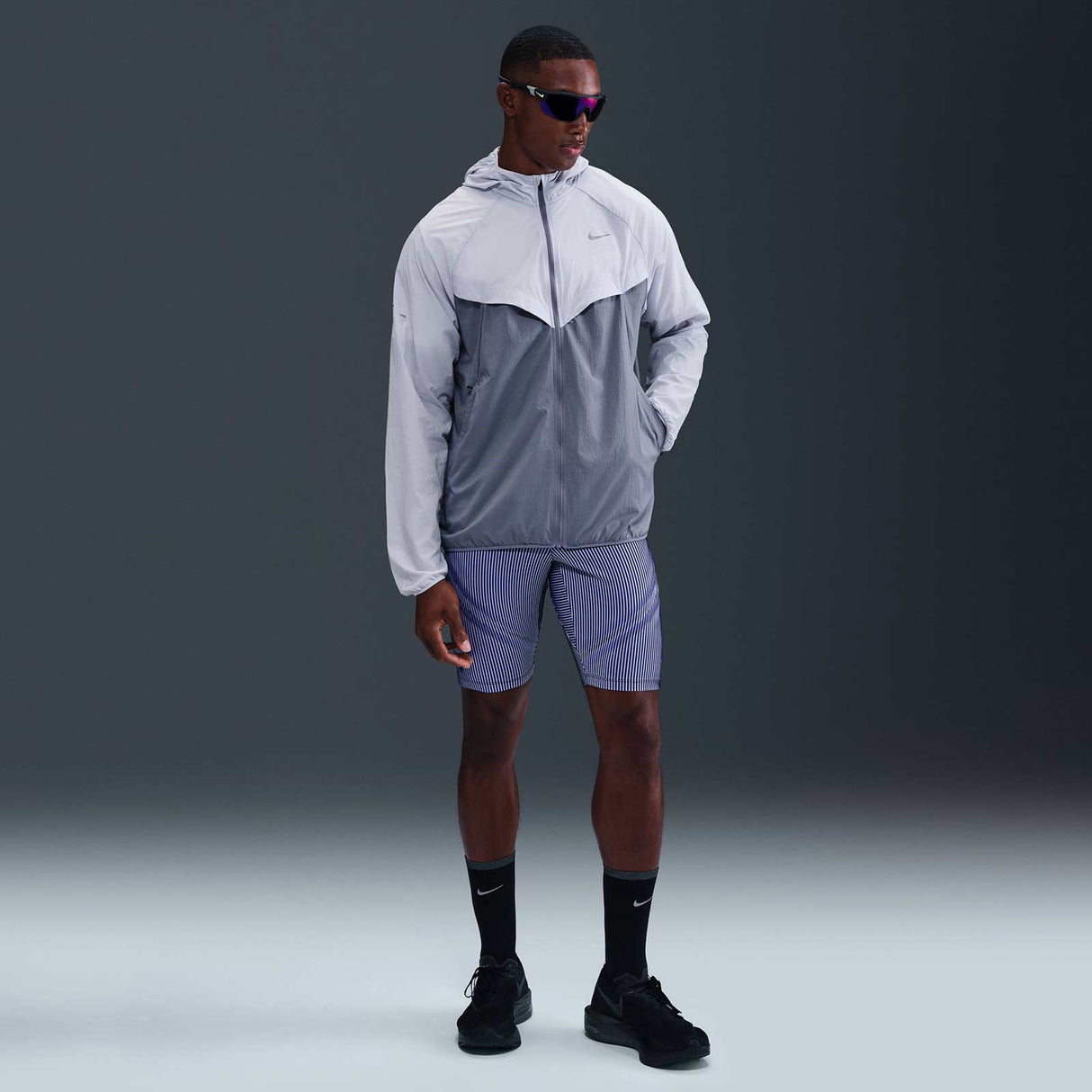 Nike Stride Mens Repel UV Running Jacket