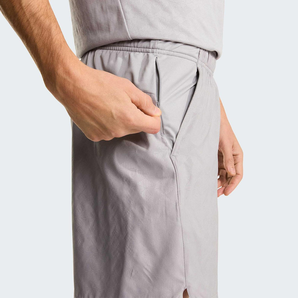 TNF Men 24/7 PENTADOME EMB 7IN Short Gry