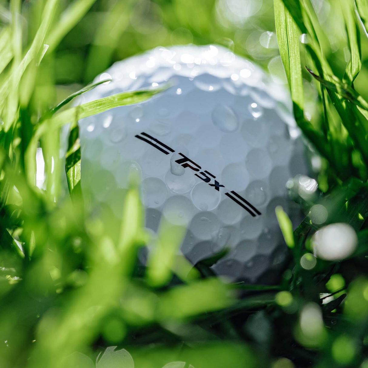 Taylormade TP5X 26 Golf Ball White
