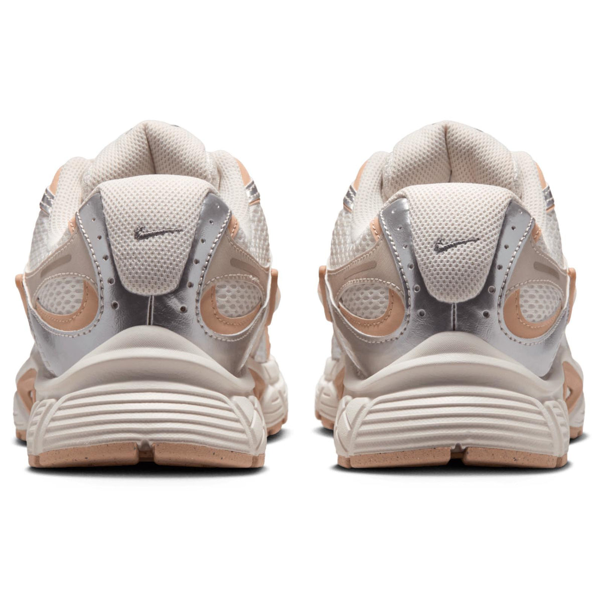 Nike V5 RNR Trainers Wmns Off White
