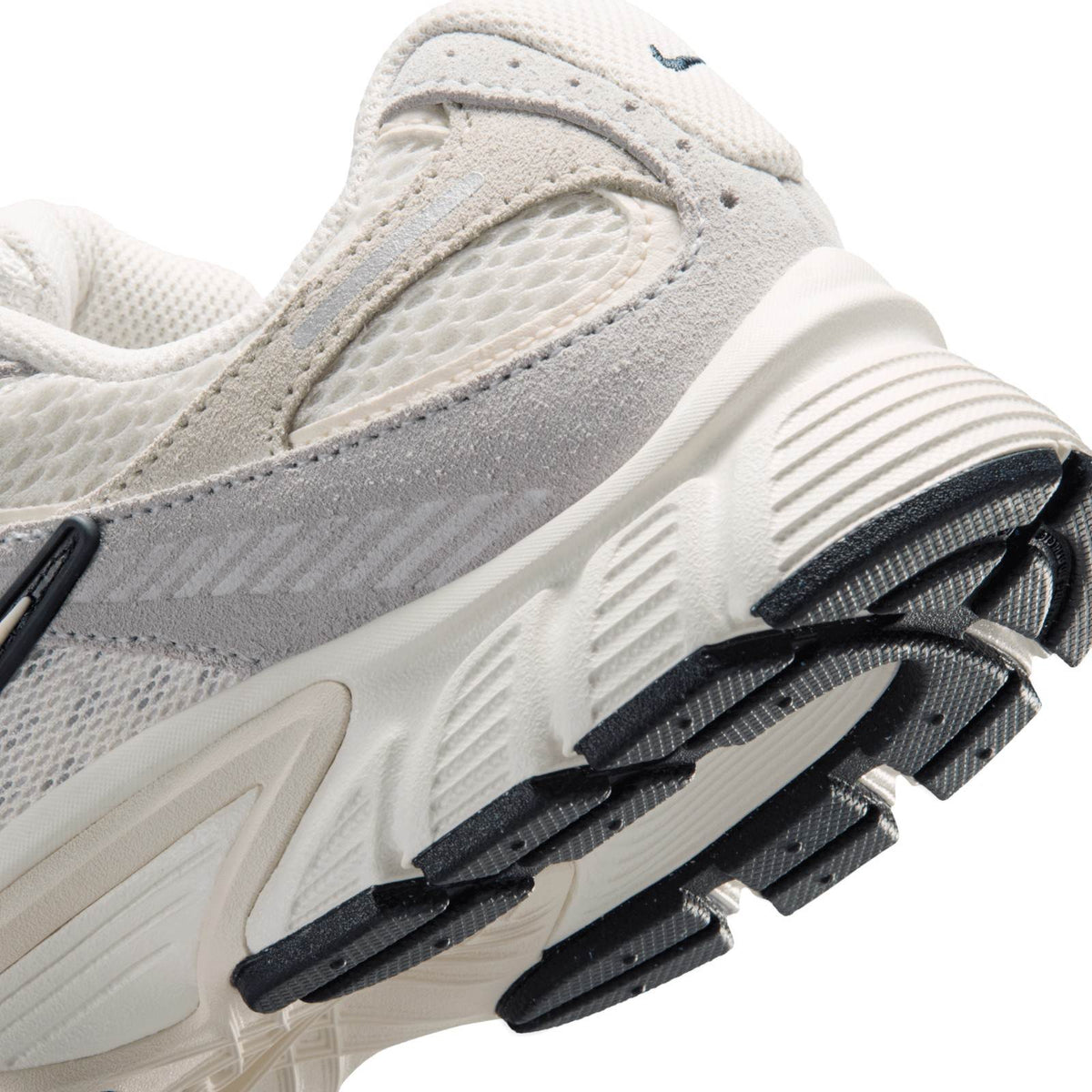 Nike V5 RNR SE Trainers Wmns Multi