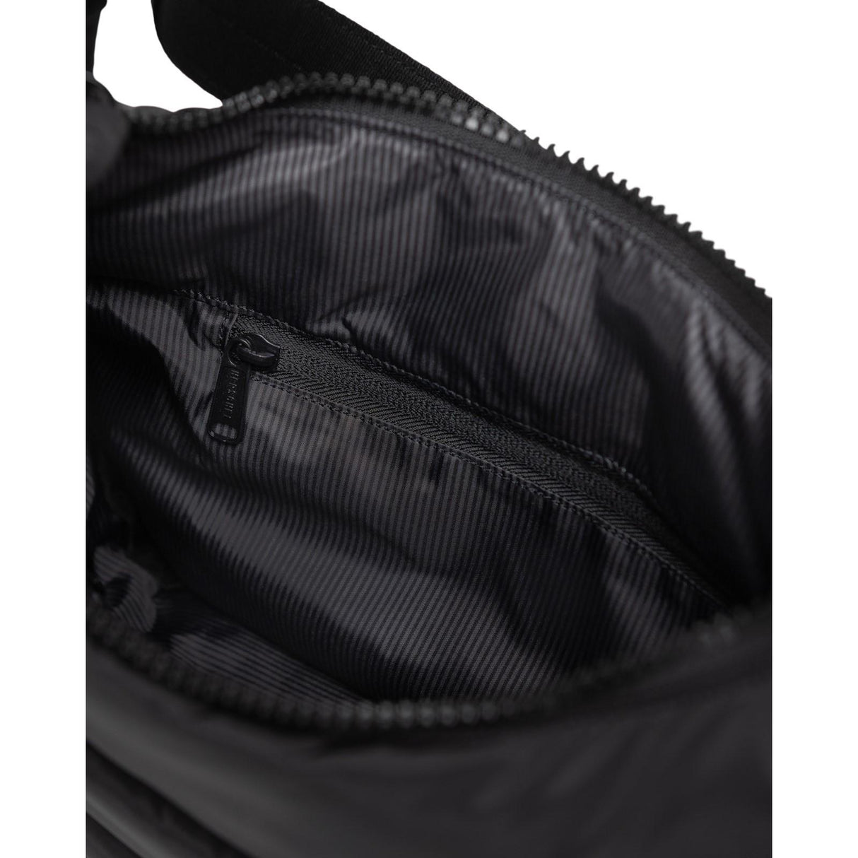 Herschel Bags Unisex Yara Shoulder Bag Black