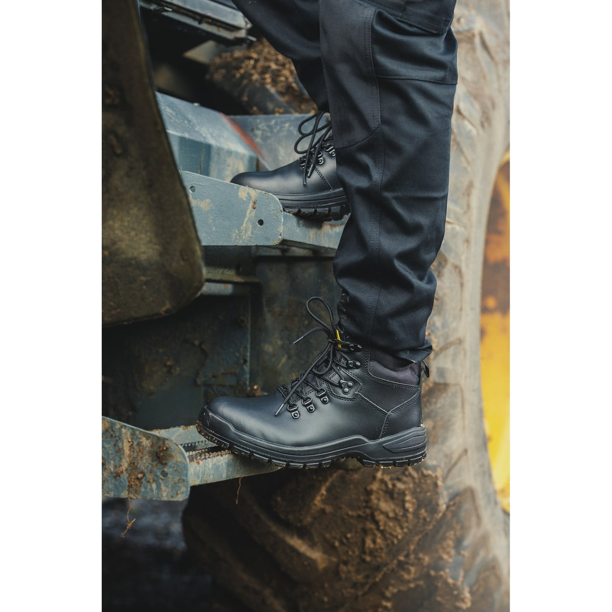 Amblers Safety Unisex 258 Safety Boot Black