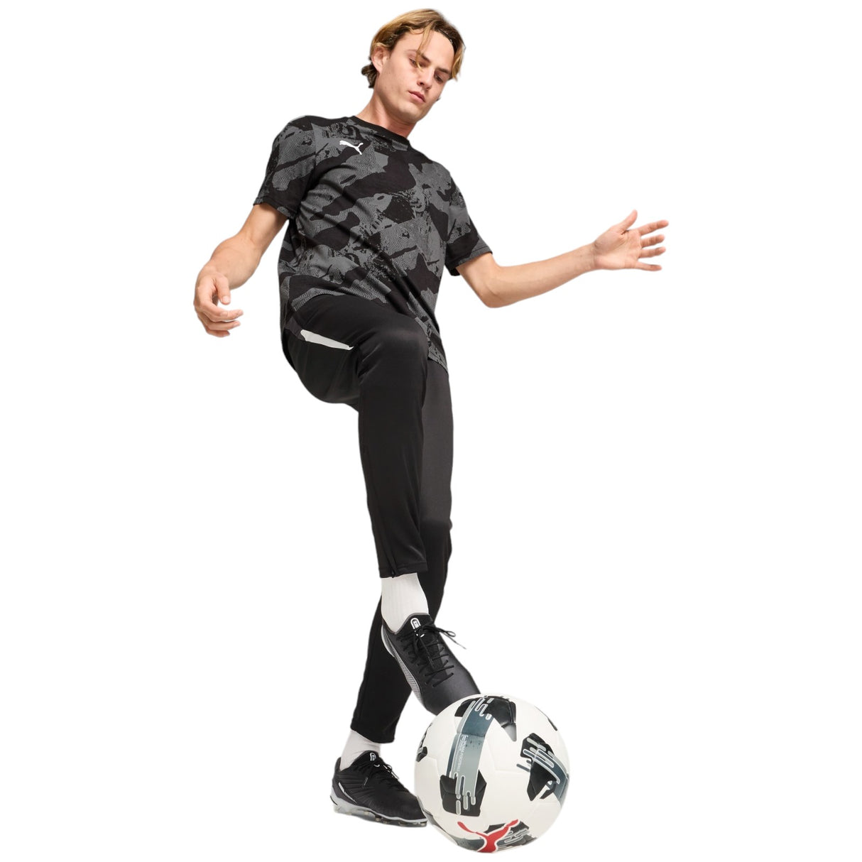 Puma King Ulitmate Firm Ground Football Boots