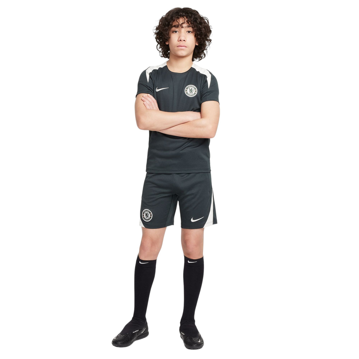 Nike Chelsea FC 2025 / 26 Kids Strike Drill Short - Full Length Model