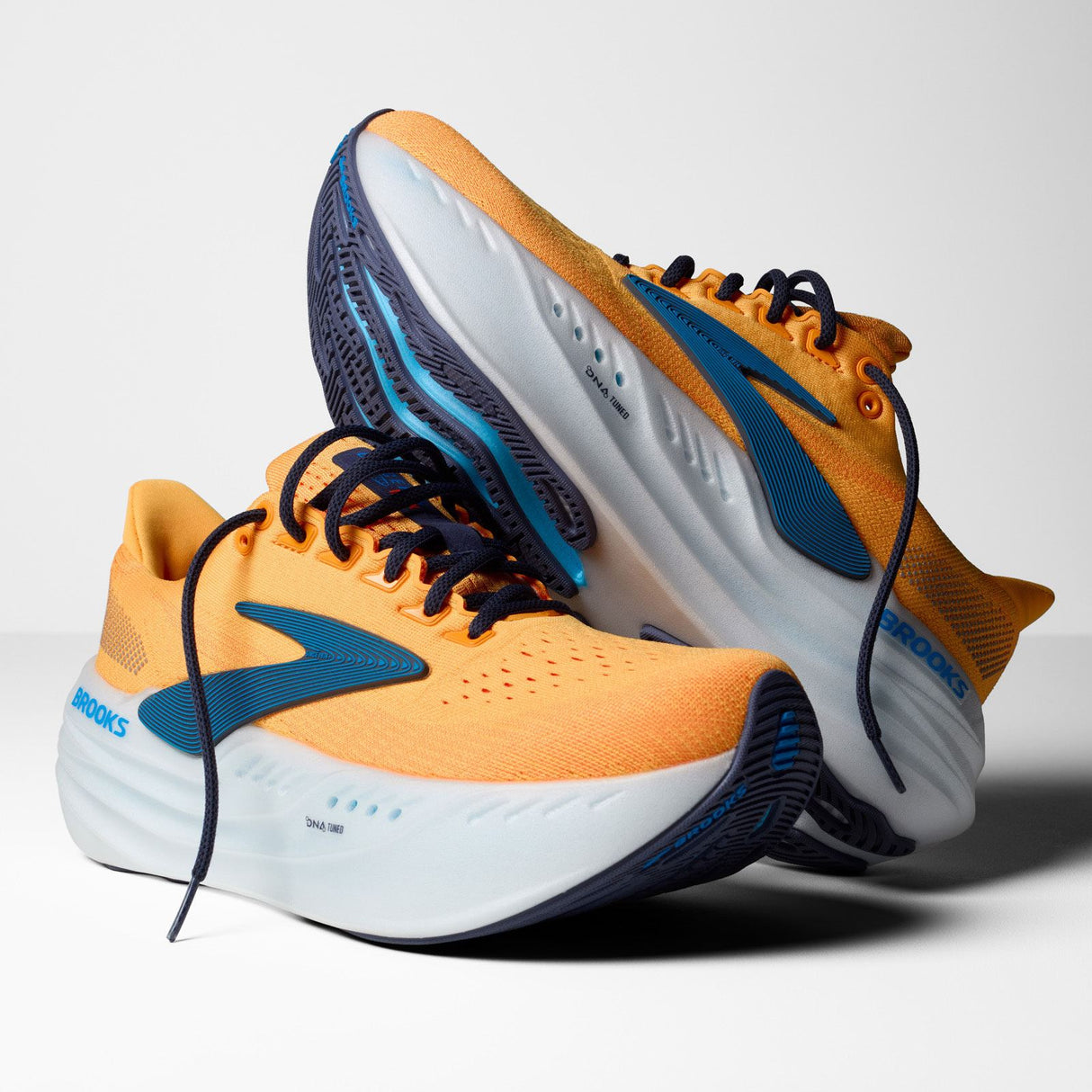 Brooks Mens Glycerin Max Running Shoe - pair