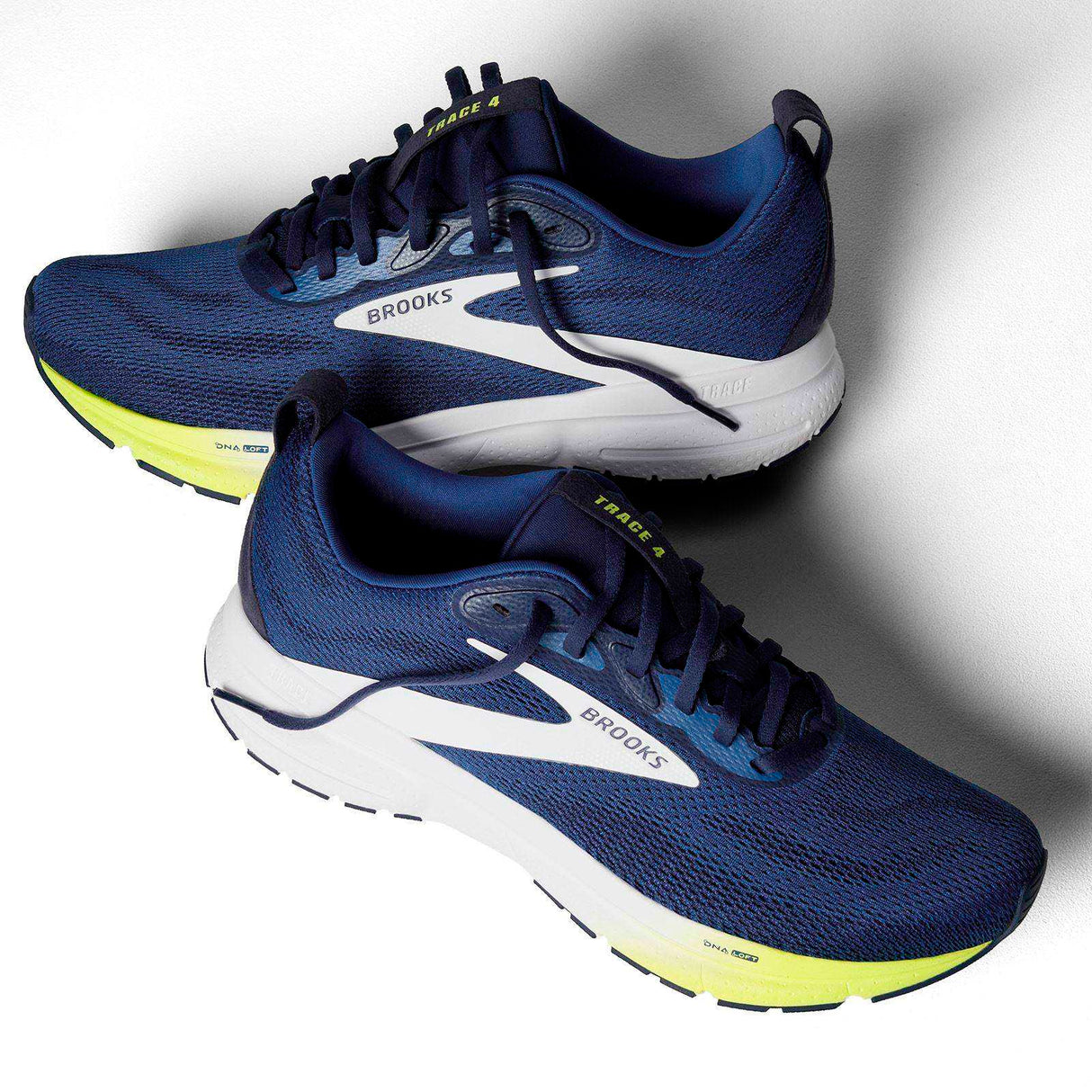 Brooks Mens Trace 4 Navy