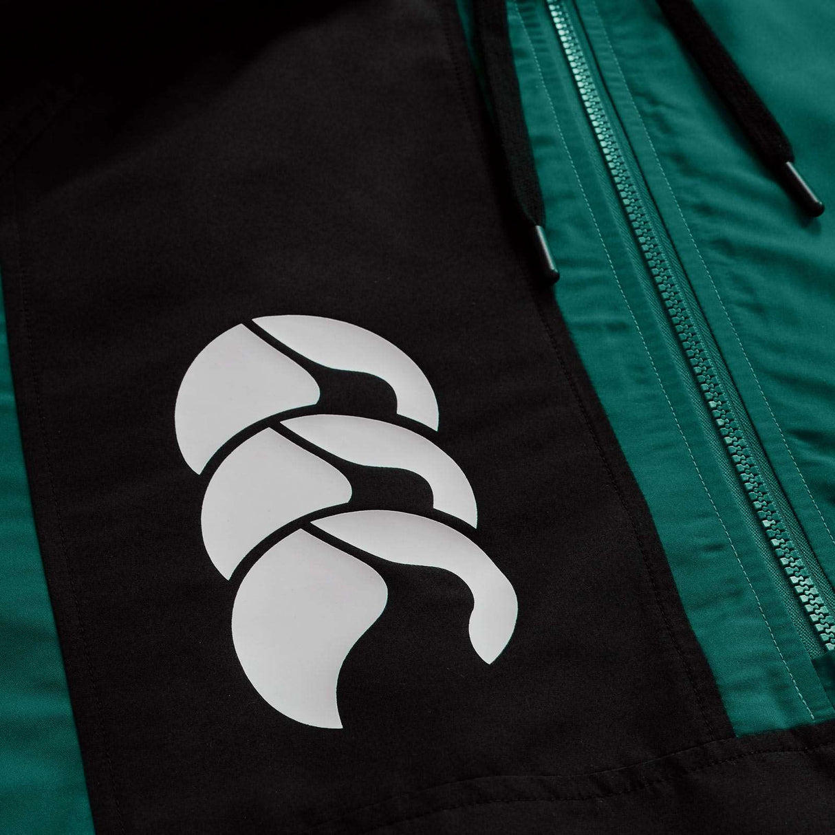 Canterbury IRFU Ireland Rugby Legends 2025/26 Mens Jacket