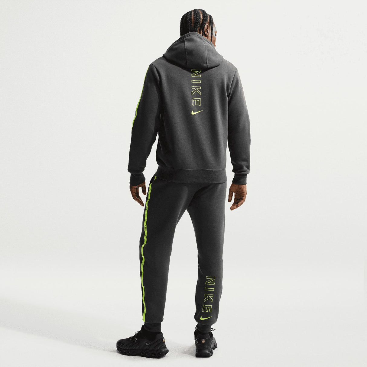 Nike M NSW CS JOGGER FLC BB Grey