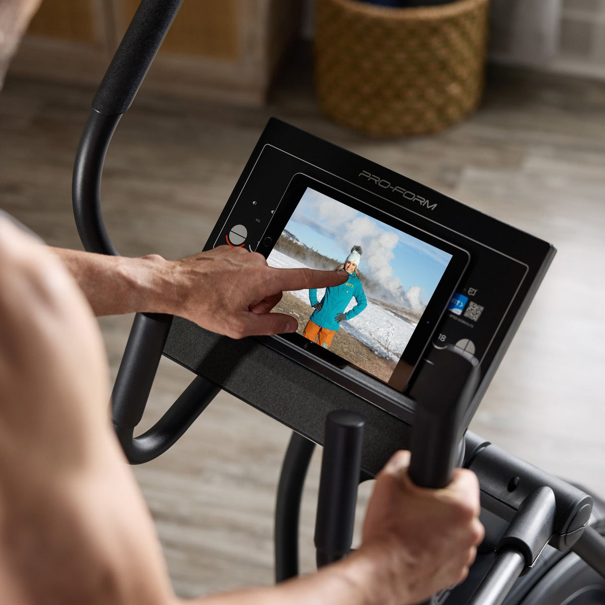 ProForm Carbon EL Exercise Elliptical