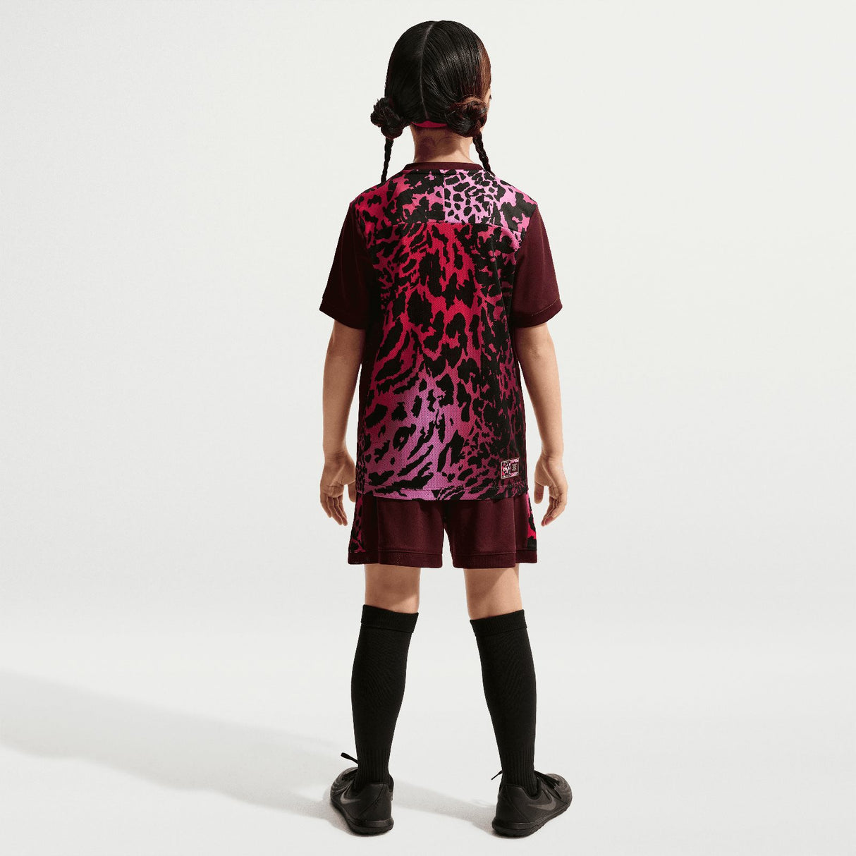 NIKE NU GIRLS DF ACD25 SHORT 4IN Maroon