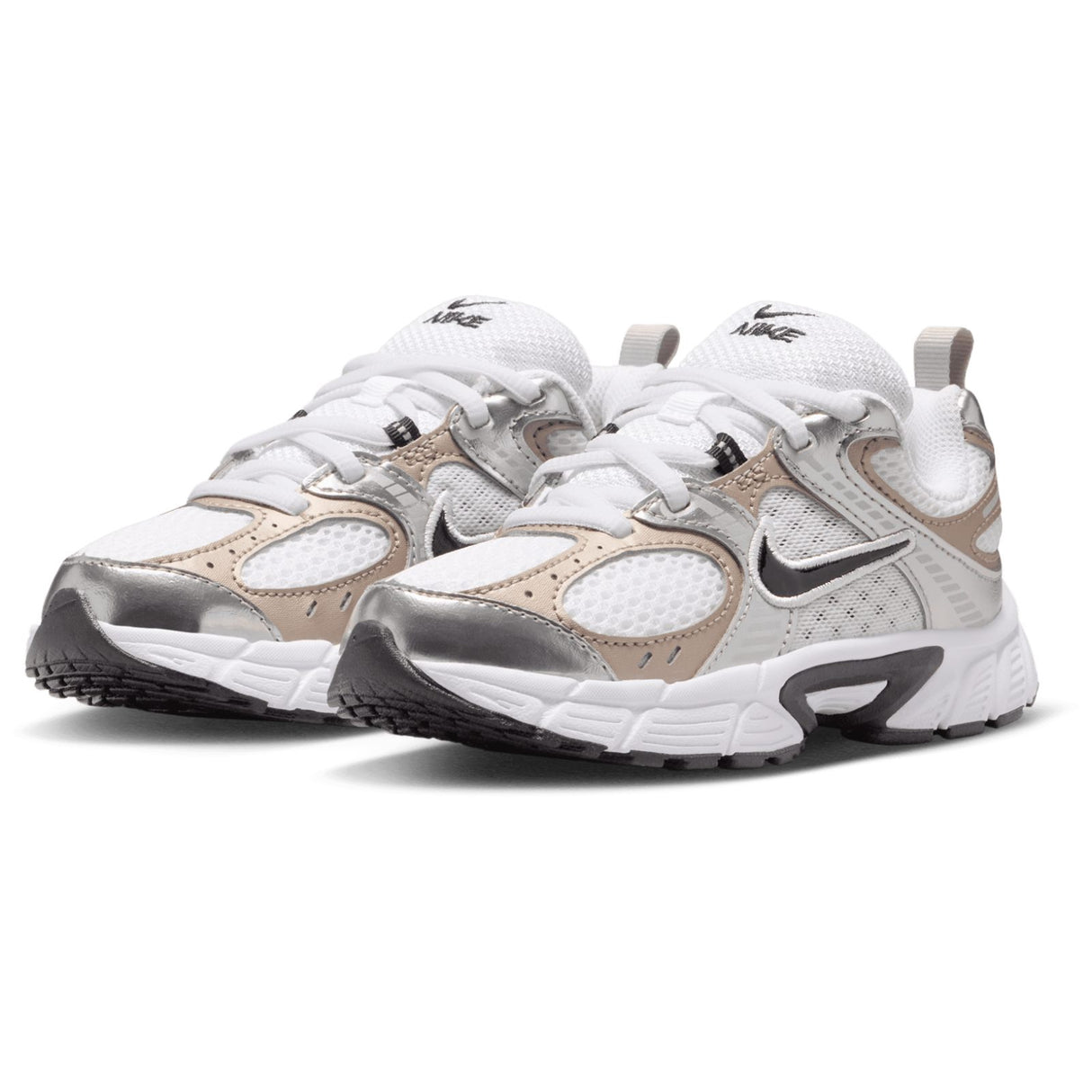 Nike V5 RNR PS Junior White/Black/Grey