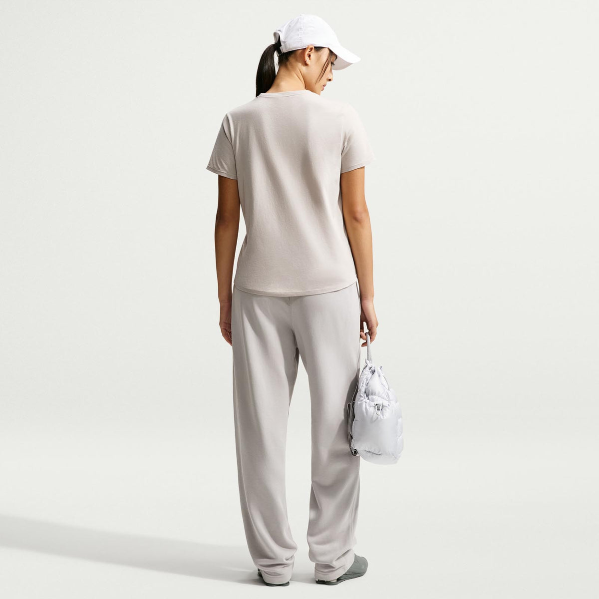 Nike W NSW Club SS Tee Cream