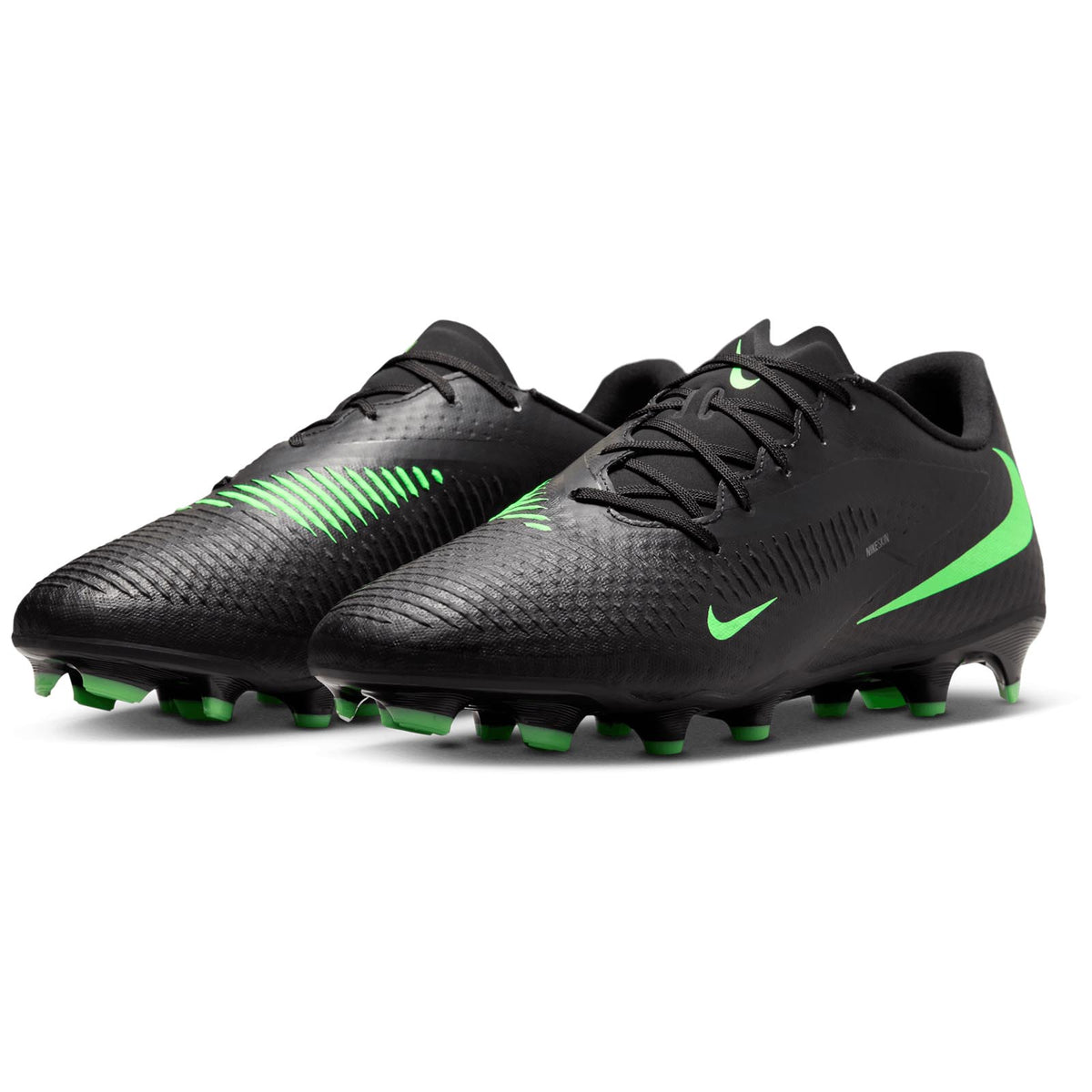 Nike Phantom 6 Low Academy FG Black