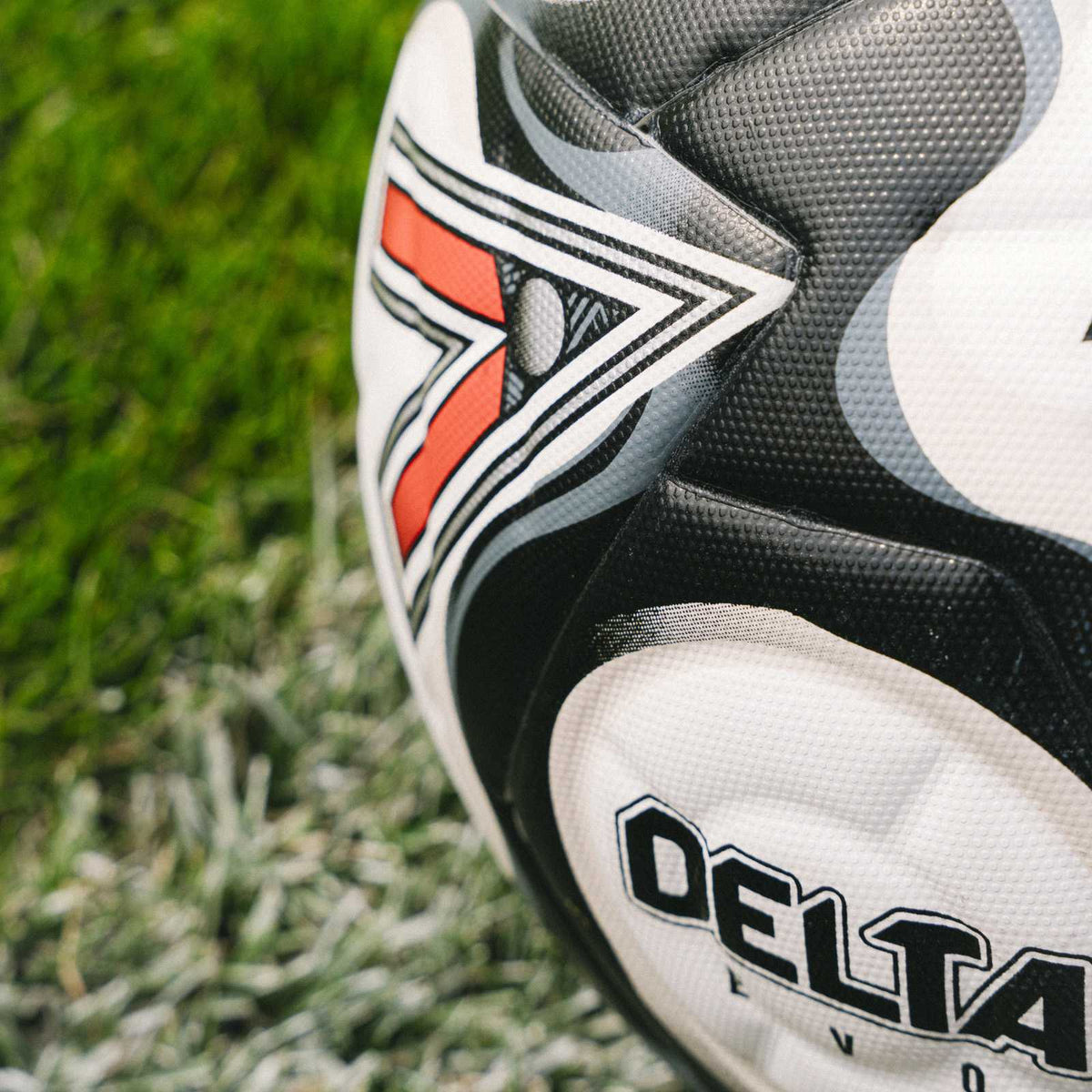 Mitre Delta Evo 24 Football 5 White