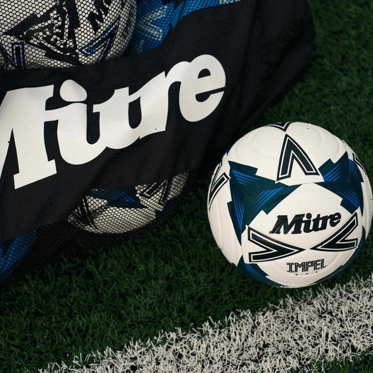 Mitre Impel One 24 Football 5 White