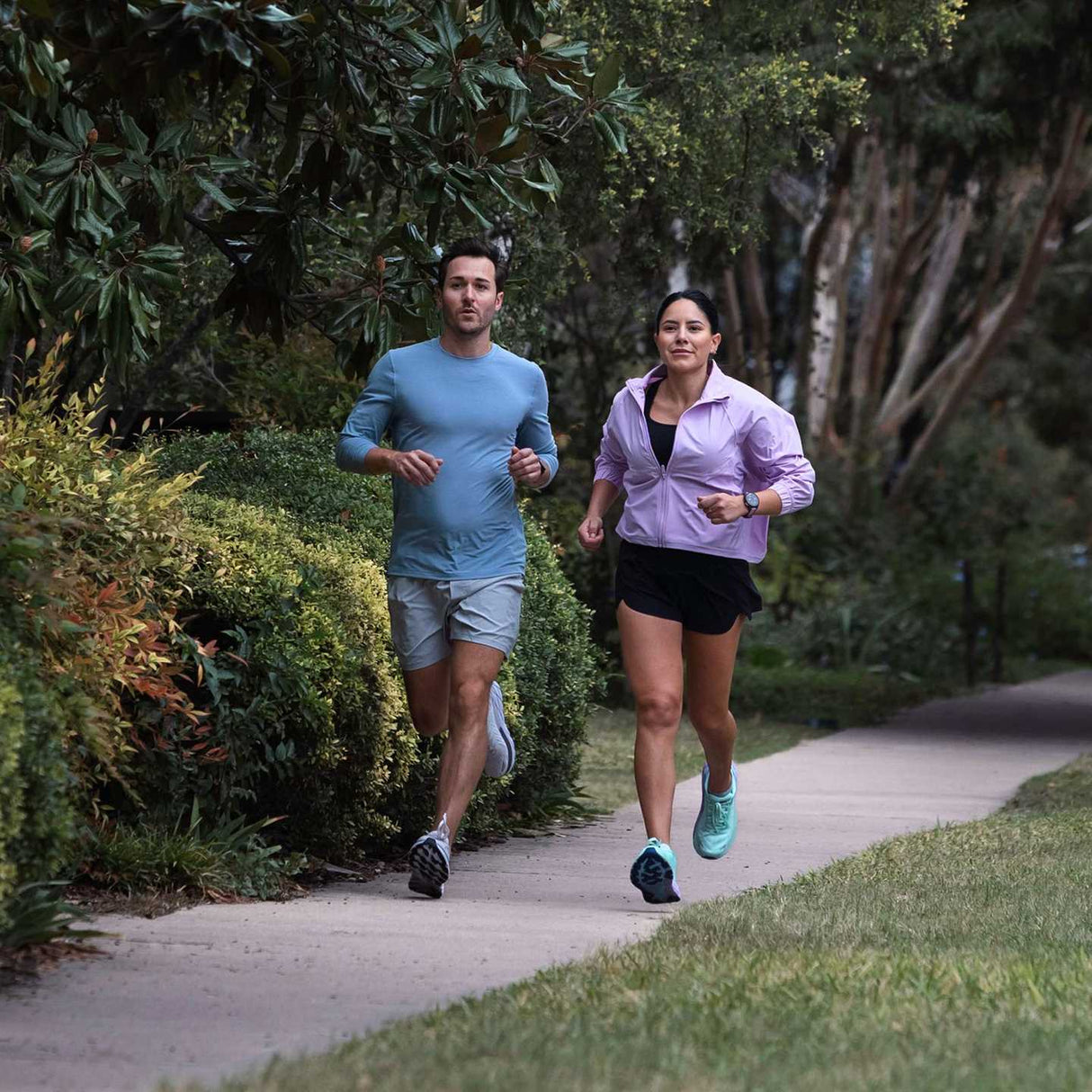 Garmin Forerunner® 165 Music Smartwatch